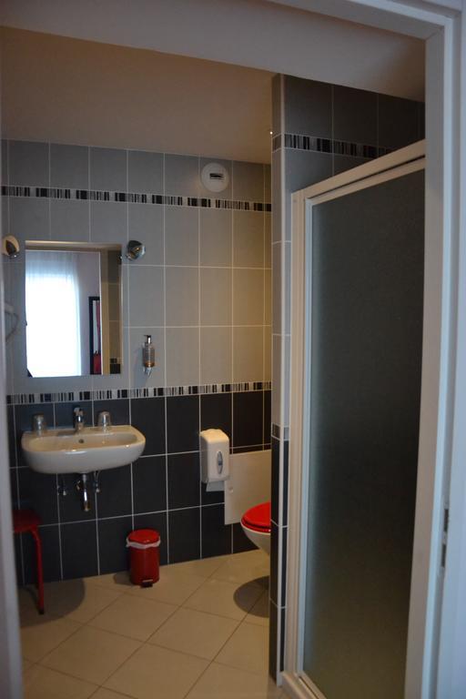 Hotel Evian Express - Terminus Room photo